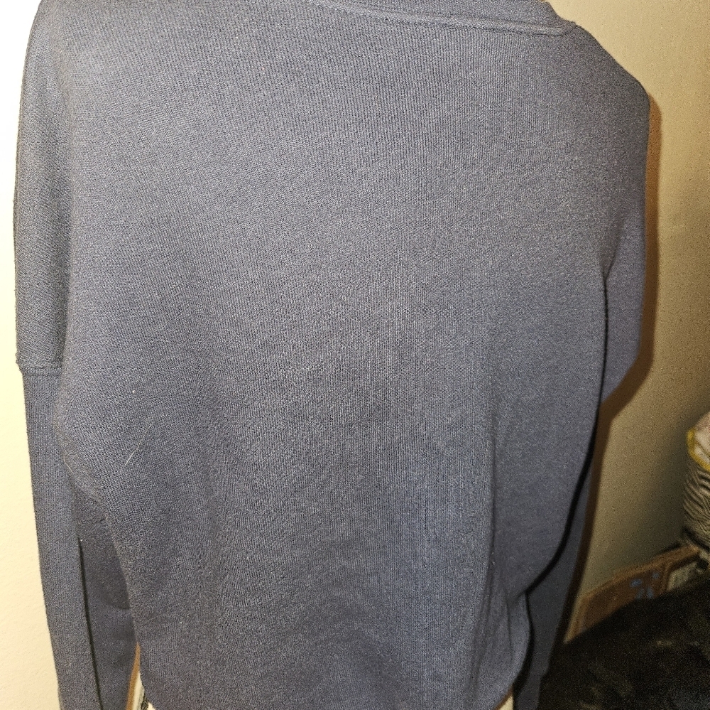Hard Rock Las Vegas Womans Cropped Long Sleeve Sweatshirt Size M - Picture 8 of 10